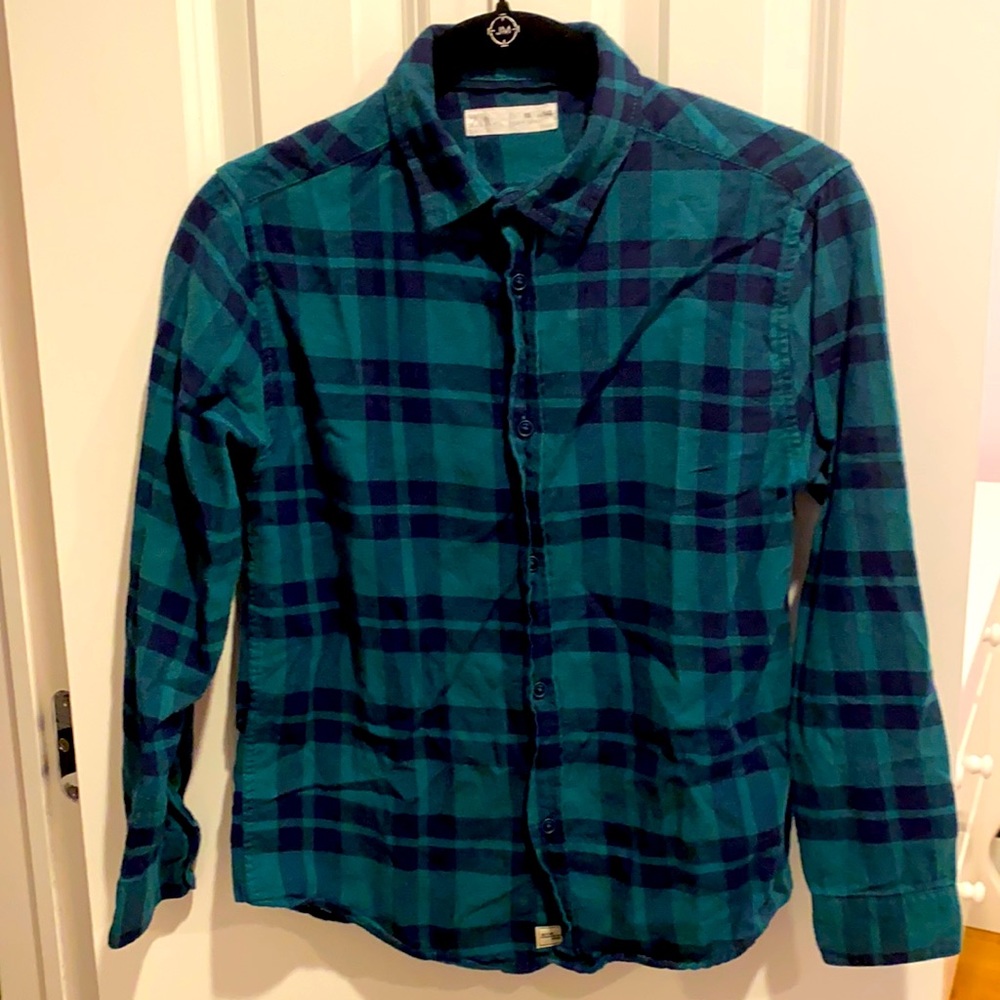 Zara boys plaid button down in green and bluw